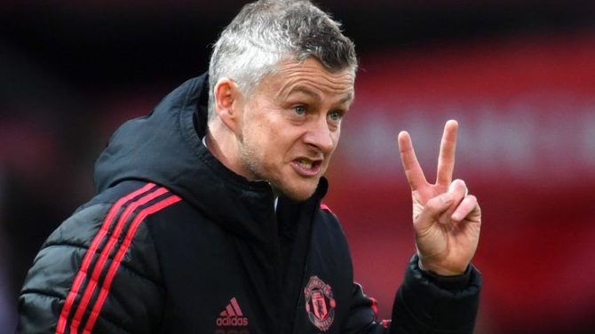 Solskjaer To Get Rid Of Under-Performing Centre-Backs If Maguire Signs