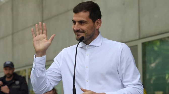 Casillas Discharged From Hospital After Heart Attack Scare