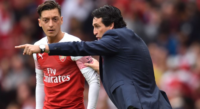 Emery Demands Consistency From Ozil