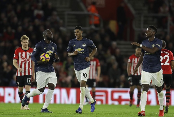 Manchester United Rally To Draw 2-2 At Southampton