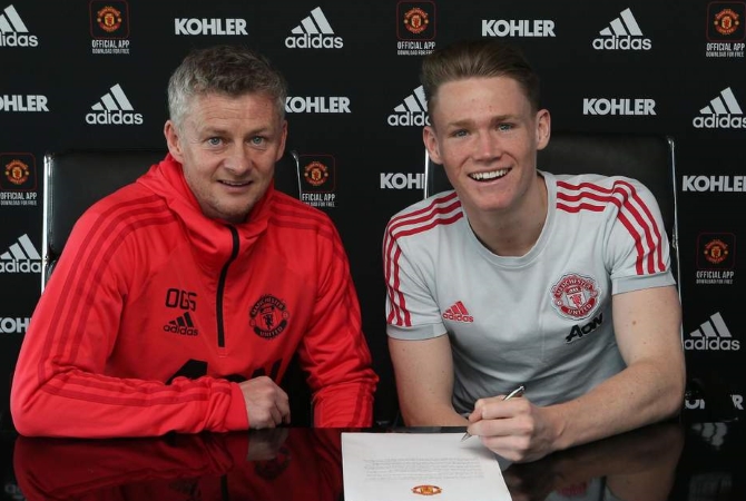 McTominay Extends Man United Contract