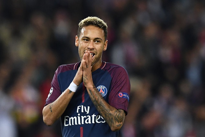 Neymar Eyes Barcelona Return