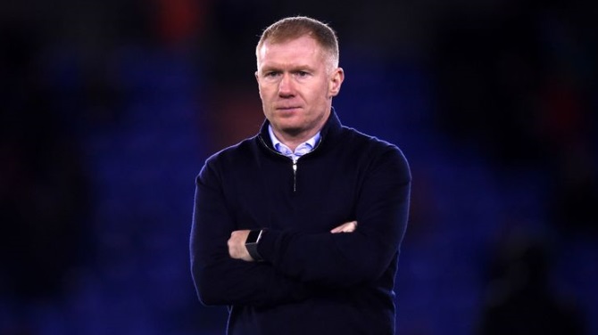 Scholes Charged With Alleged Betting Breaches