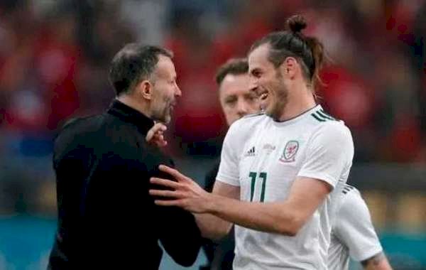 Giggs Hails Bale For Late Winner Against Azerbaijan