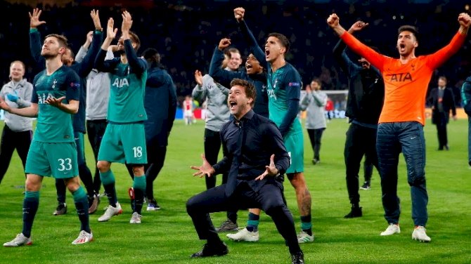 Spurs Players Pay Tribute To Departing Pochettino