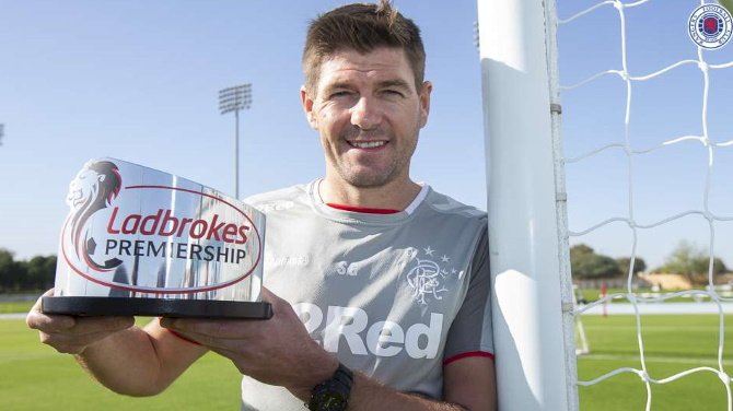 Steven Gerrard Wins Scottish Manager Of The Month For December