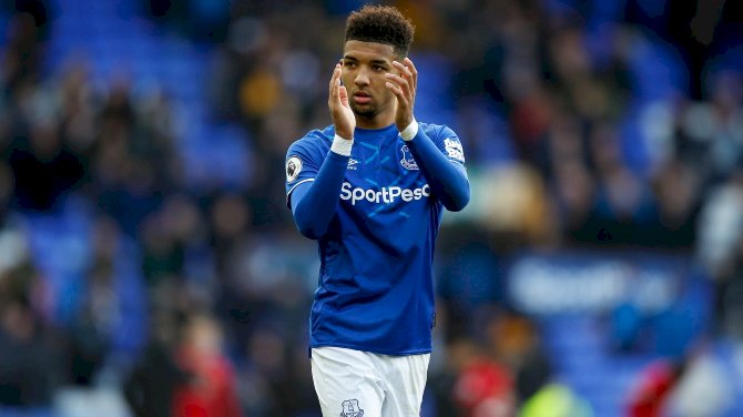Holgate Pens New Five-Year Contract For Everton