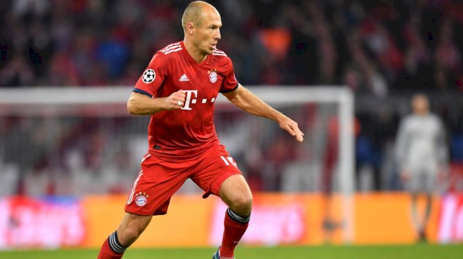 Robben Flirts With Retirement U-Turn