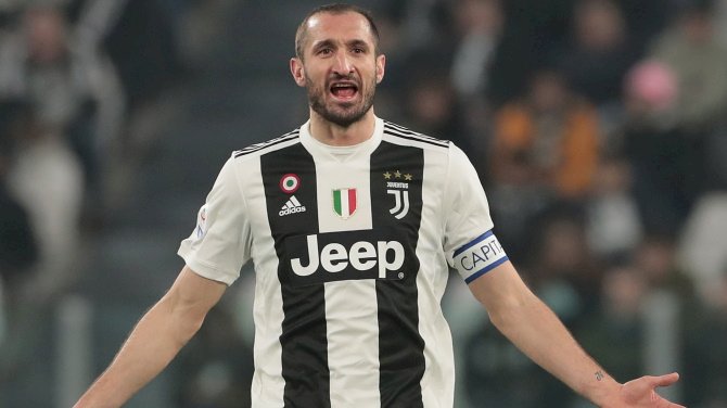 Chiellini To Play On For At Least One More Season