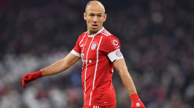 Robben Joins Groningen In Shocking Retirement U-Turn