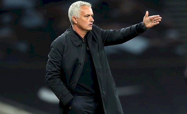 ‘They Don’t Have Much To Celebrate’- Mourinho Shades Arsenal For Mocking Spurs Defeat To Sheffield