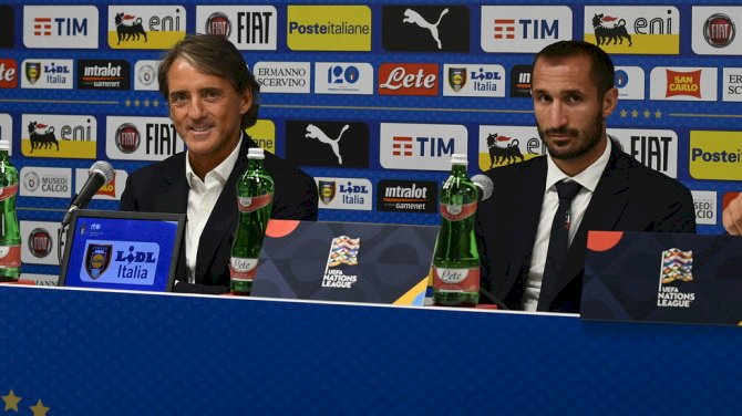 Mancini Blames ‘A Lack Of Glasses’ For Chiellini’s Omission