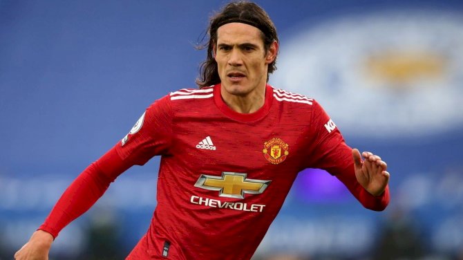 Cavani’s Father Hints At Man United Exit This Summer