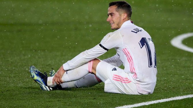 El Clasico Knee Injury Rules Out Lucas Vazquez For Rest Of Season