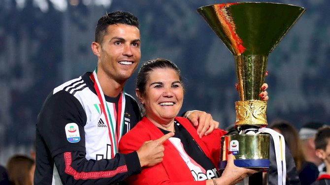 Ronaldo’s Mother Plots Fairytale Return To Sporting Lisbon
