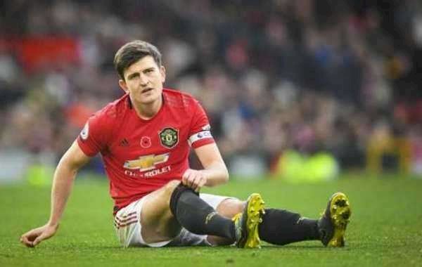 Ex-Red Devil Calls For Maguire To Be Stripped Of Man Utd Captaincy