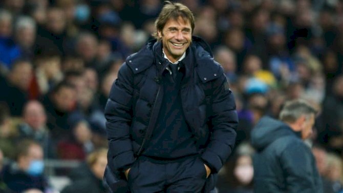‘It’s Too Early’- Conte Wants Spurs Fans To Tow Down Their Adulation