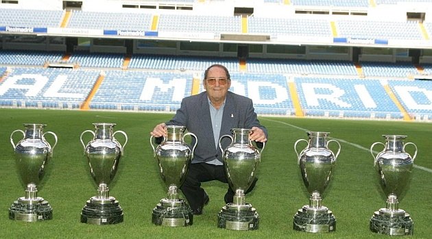 Real Madrid Great Paco Gento Dies Aged 88