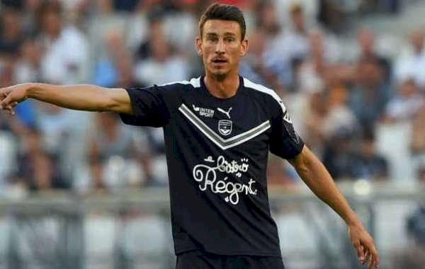 Koscielny Retires From Football After Bordeaux Fall Out