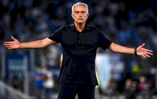 Lazio Descend On Mourinho Over Offside Goal Claims
