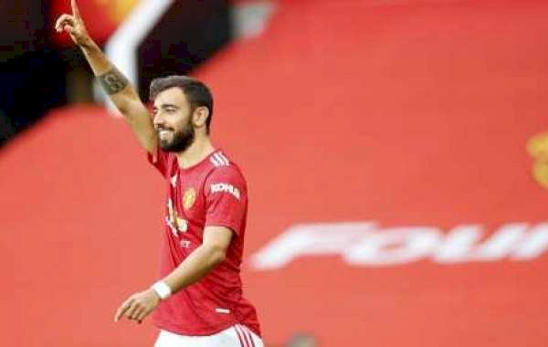 Fernandes Wants Trophies In Addition To Manchester United Goals