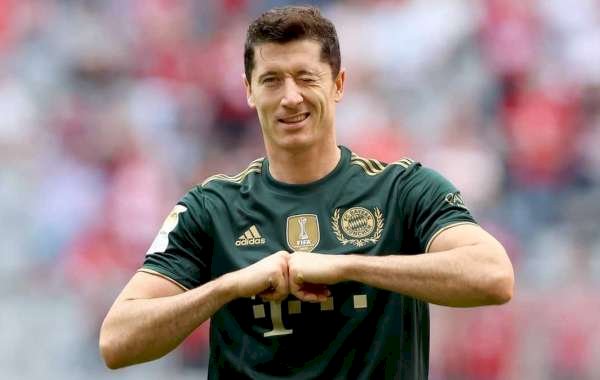 Lewandowski Asks To Leave Bayern Munich