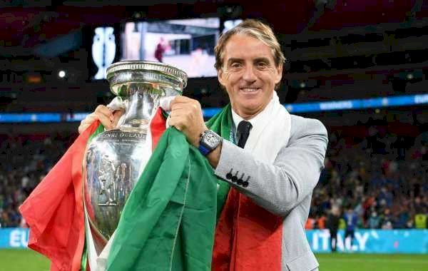 Mancini Targets World Cup Win With Italy In 2026