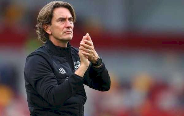Brentford Boss Thomas Frank Extends Contract To 2027