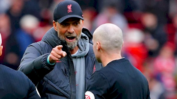 Chris Sutton Wants Klopp Banned For Touchline Antics