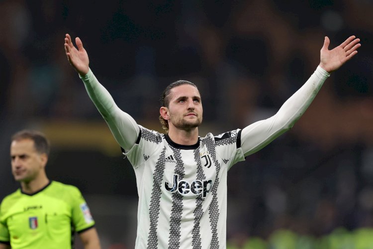 Man Utd-Linked Rabiot Pens One-Year Contract Extension With Juventus