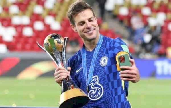 Tearful Azpilicueta Announces Chelsea Exit After 11 Years