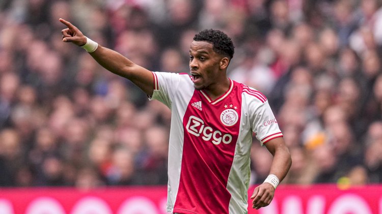 Arsenal Clinch Jurrien Timber Signing From Ajax Amsterdam