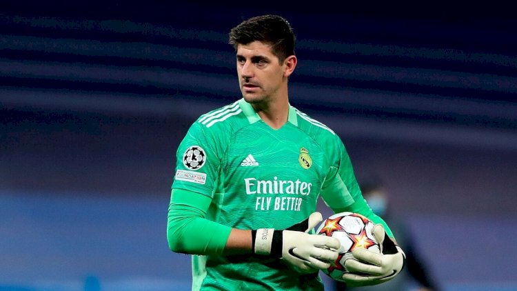 Courtois Gives Real Madrid Goalkeeping Headache After Suffering ACL Injury