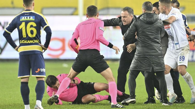 Turkish Football To Resume On December 19 After Attack On Referee