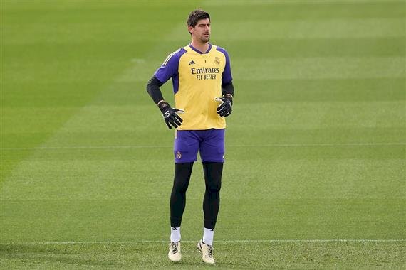 Courtois Suffers Fresh Knee Injury Ahead Of Real Madrid Comeback